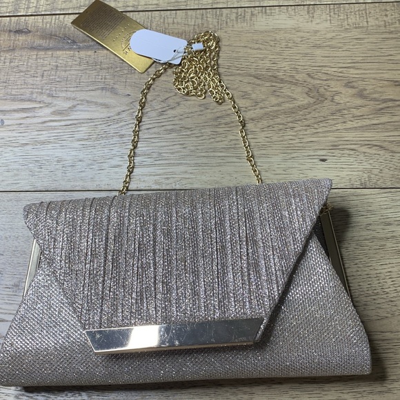 MiHawk Gold Clutch - Picture 3 of 4